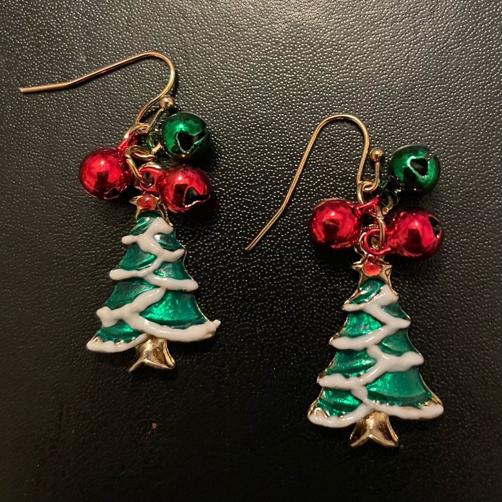 💗 Christmas Holiday Jingle Bells Christmas Tree Earrings NEW